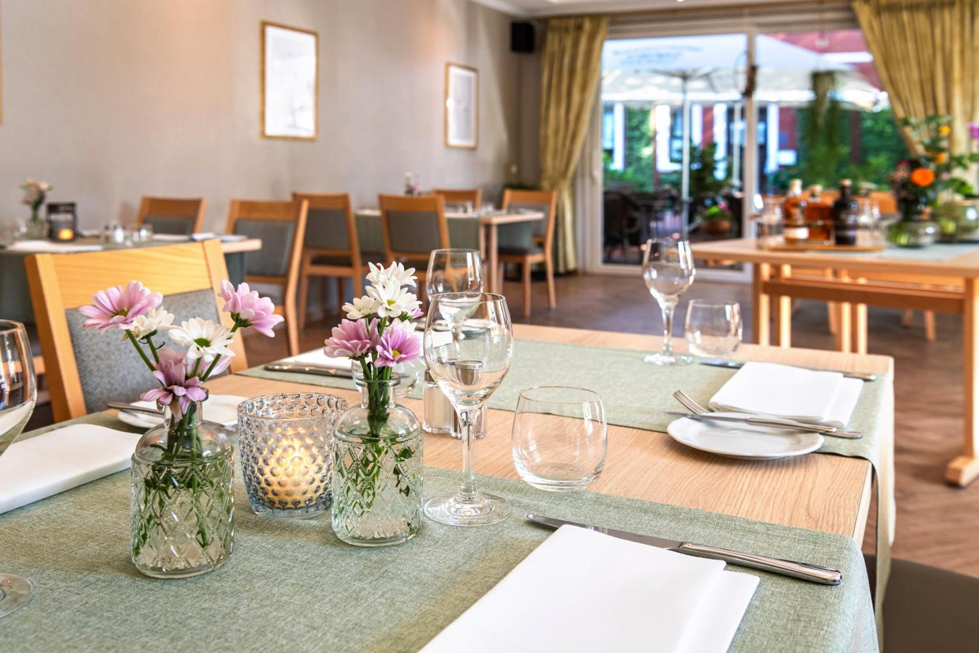Hotel Restaurant "Zur Post" Holdorf Esterno foto